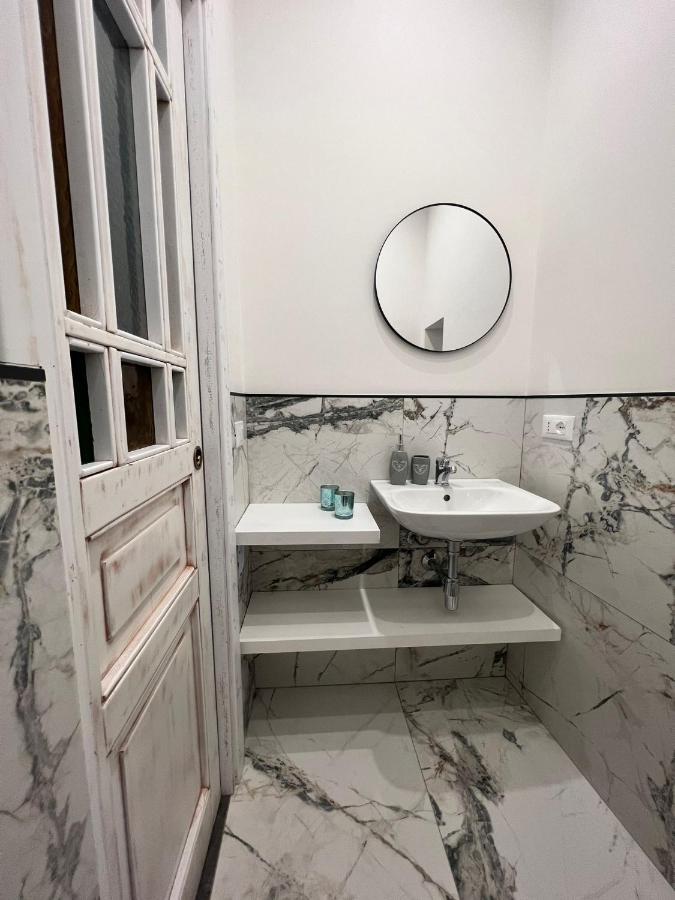Melikris Home Palermo Exteriör bild